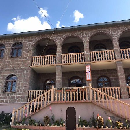 Max Hotel Gogi Alibegashvili Kazbegi Exterior foto